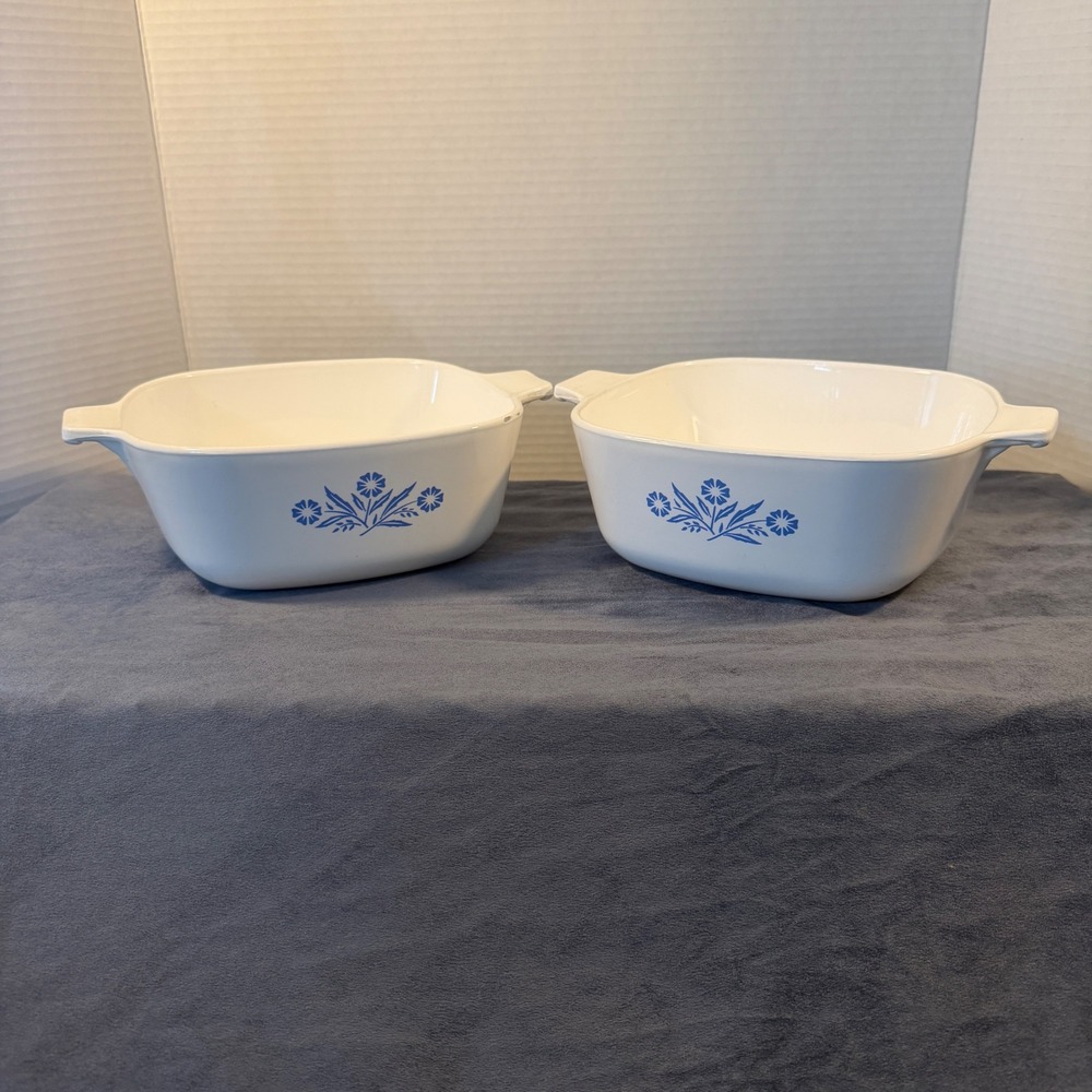 Corning Ware Blue Cornflower 1.5 Qt Casserole Dish Set 2 P-1 1/2-B Vintage USA